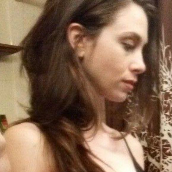 Meet your Posher, Michele - Picture 1 of 1